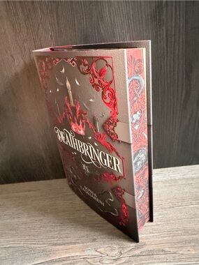 Fairyloot edition of Deathbringer by Sonia Tagliareni